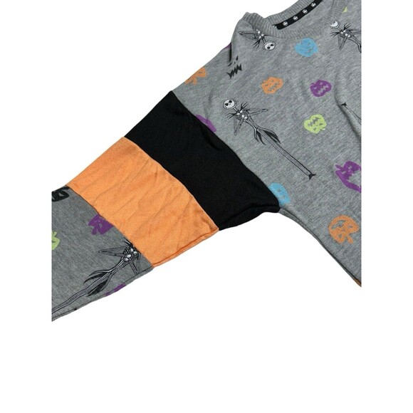 Disney NIGHTMARE BEFORE CHRISTMAS Sleepshirt Womens Medium 8-10 Pajamas - Picture 5 of 12